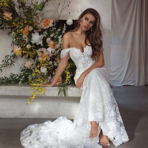 Valentina by Louvienne